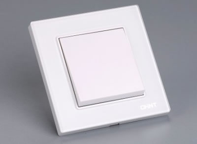 流嵐白(86型開關插座)