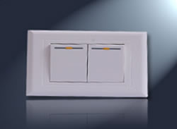 NEW5-G005(118型開關插座)